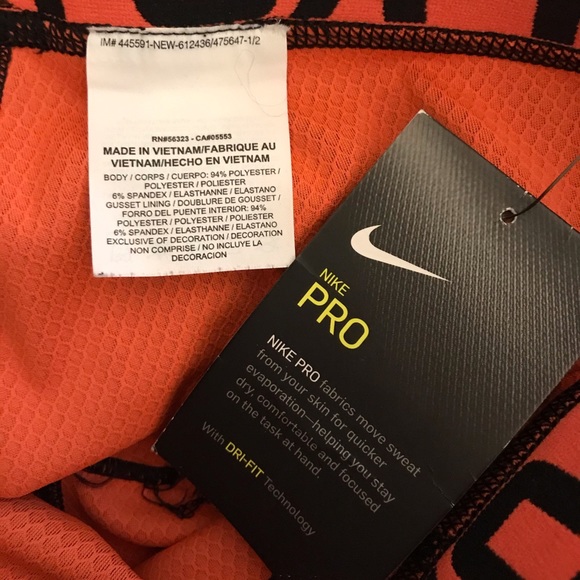 NWT Nike 3/4 length Compression Pants - Picture 2 of 4